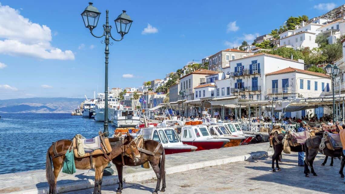 Pourquoi la Grèce attire-t-elle autant de touristes cette année?